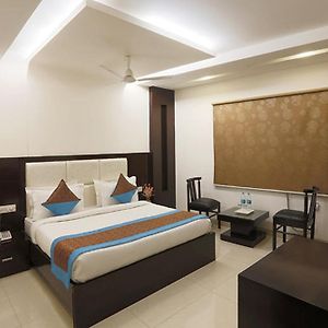 Superior Deluxe Double or Twin Room